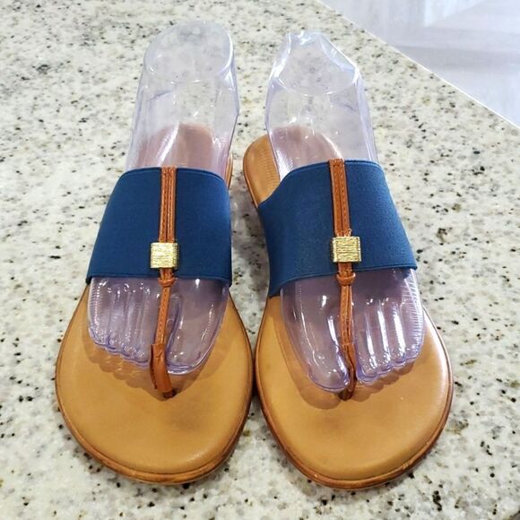 Tuscany by Easy Street womans sandals, size 7.5M - Picture 2 of 7